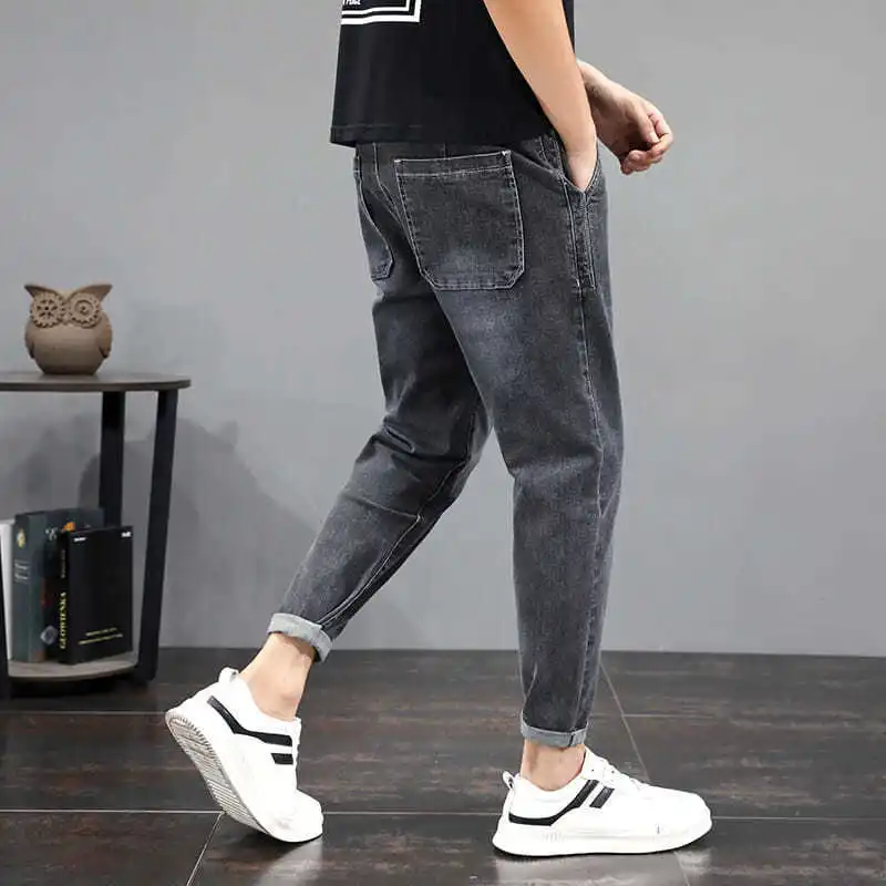 

2020 Summer new jeans men's thin loose cropped trousers men's Korean version of the trend casual harem pants men