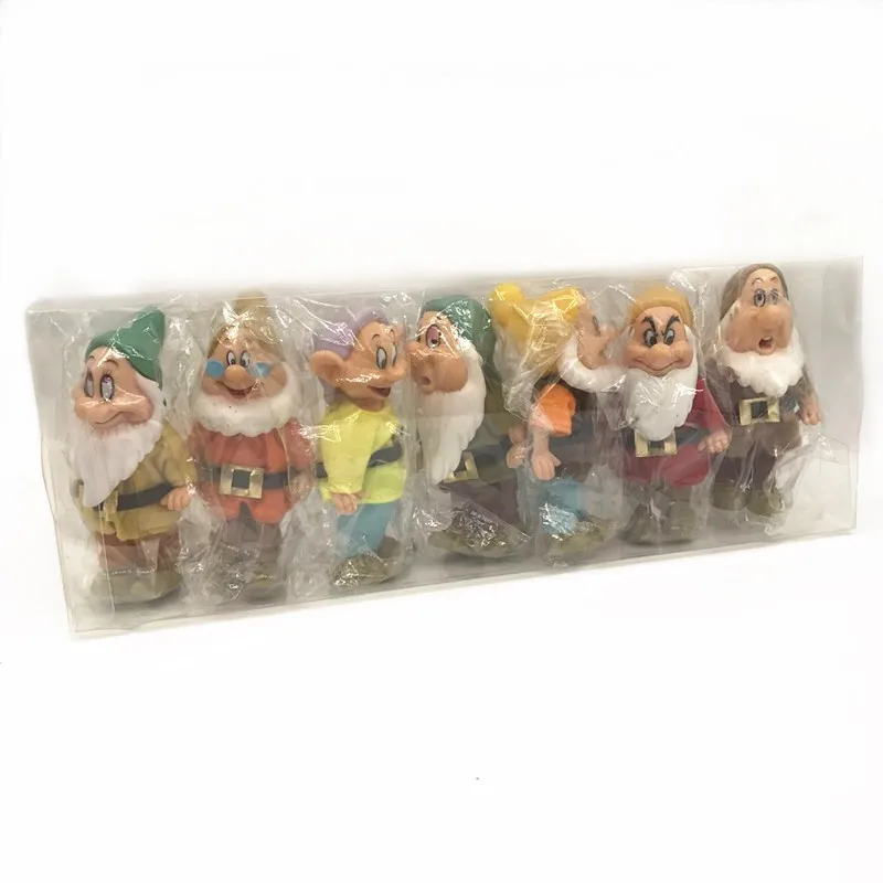 

Snow White and the seven dwarfs toy doll ornaments, hands-on model dolls