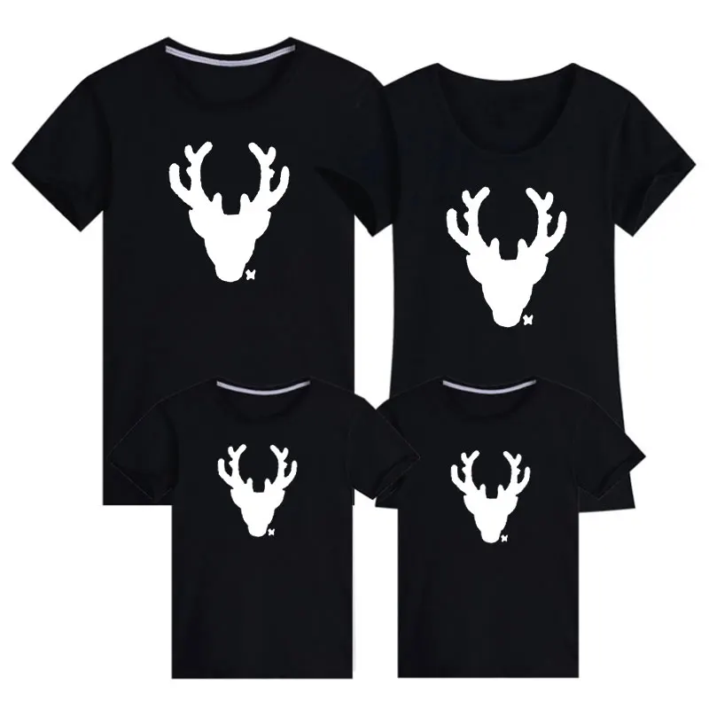 Рождественская семейная одежда футболка с рождественским мультяшным оленем для