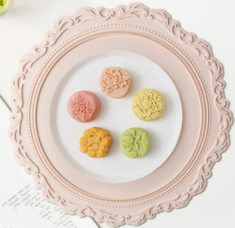 

Silicone Placemat Tablemat Tableware Pad Waterproof Heat Insulation Non-Slip Placemat for Kitchen Dining Table Washable