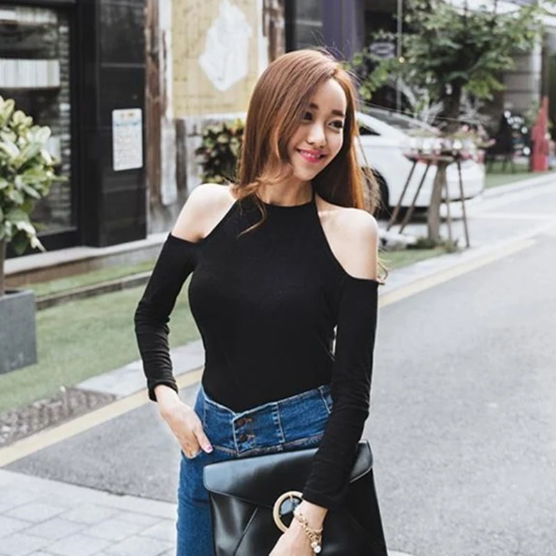 Женская футболка с длинным рукавом однотонная черная и вырезом подвеской в