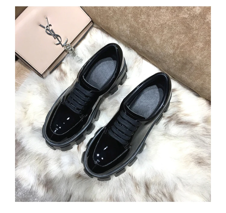 

Platform shoes women's fashion British style shoes shoes leather leather 2019 fall collection with black patent-leather women