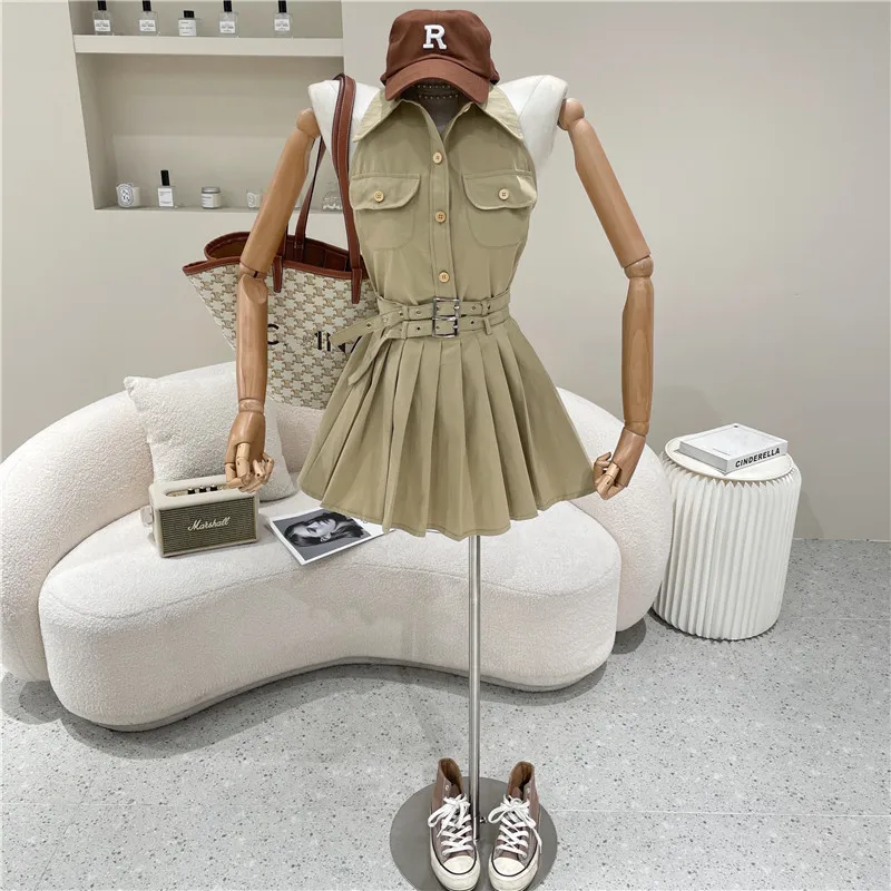

Niche Design New Women's Clothing Summer 2021 Fashion Retro Tooling Design Design Short Suspender Vest Skirt Two Piece Set