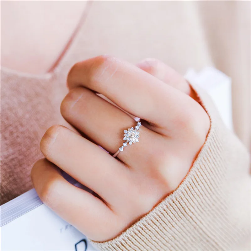 Кольца для женщин шикарный Кристалл снежинка AAA + циркон цветок роза светильник