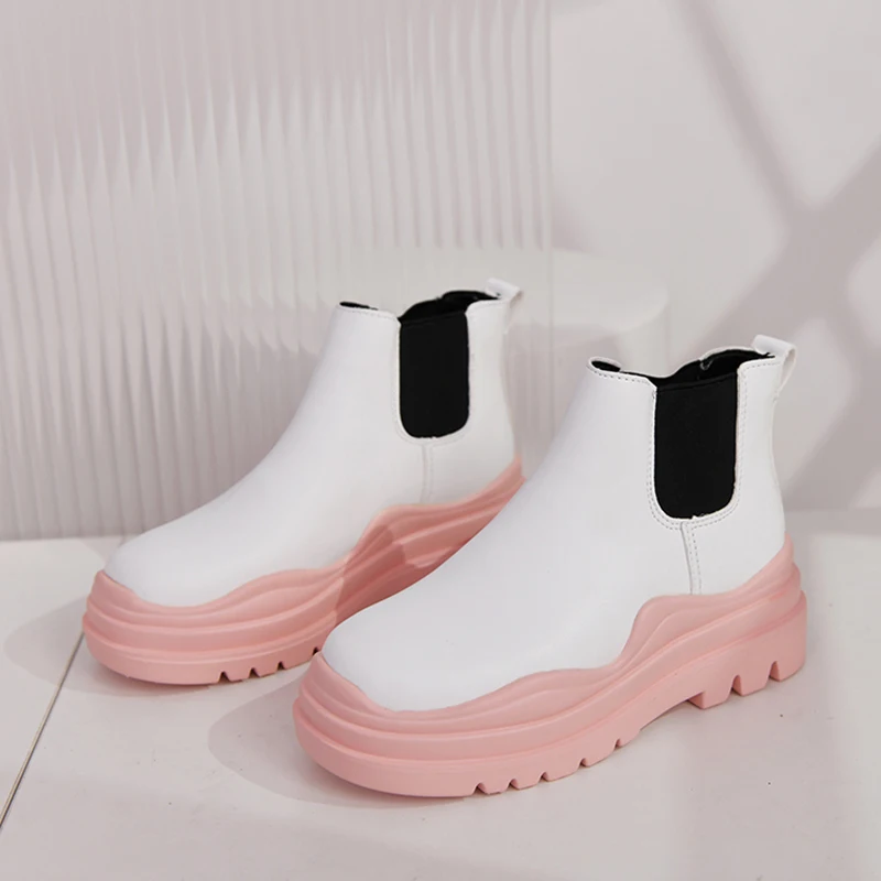 

Ankle Chelsea Boots Women 2022 New Spring Simple Smoke Tube Platform Shoes Ladies Fashion All-match Martin Boots Botas de mujer