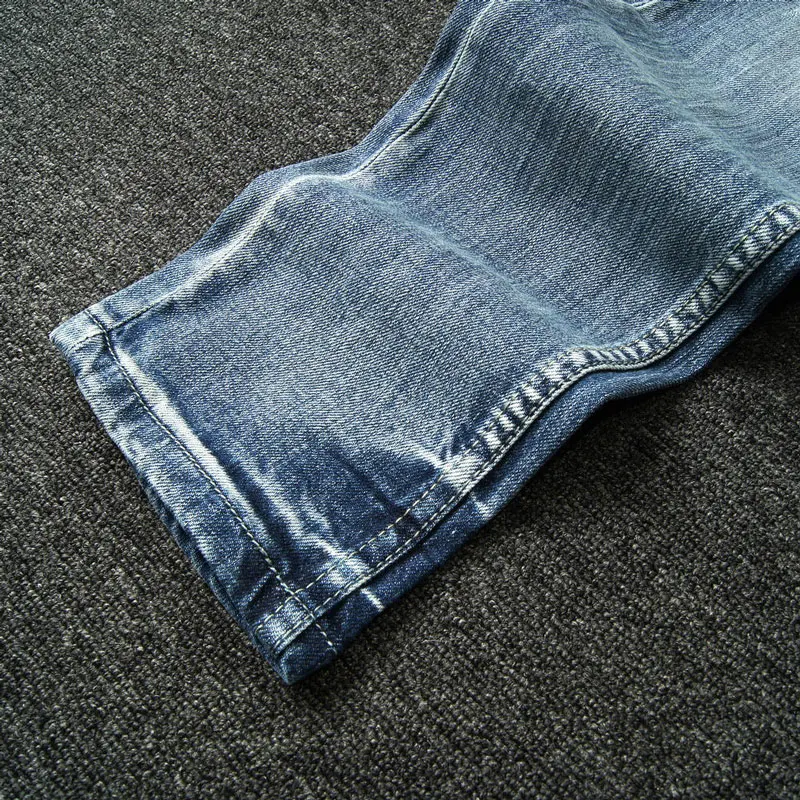 European Vintage Fashion Men Jeans Retro Light Blue Elastic Slim Fit Ripped Jeans Men Korean Printed Designer Casual Denim Pants