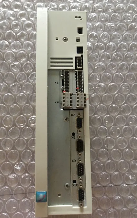 

EVS9321-CPV003 используется в хорошем состоянии может нормально работать