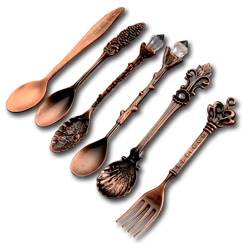 6PCS/Set Vintage Royal Style Metal Spoons Forks DIY Carved Fork Table Spoon Antique Tea Spoons Coffee Spoon Dessert Fork