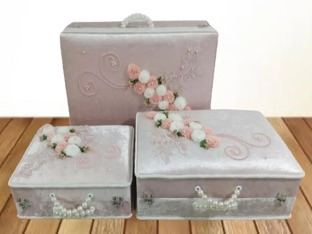 

Land Of dowry Velvet 3 Pcs Dowry Bag Powder