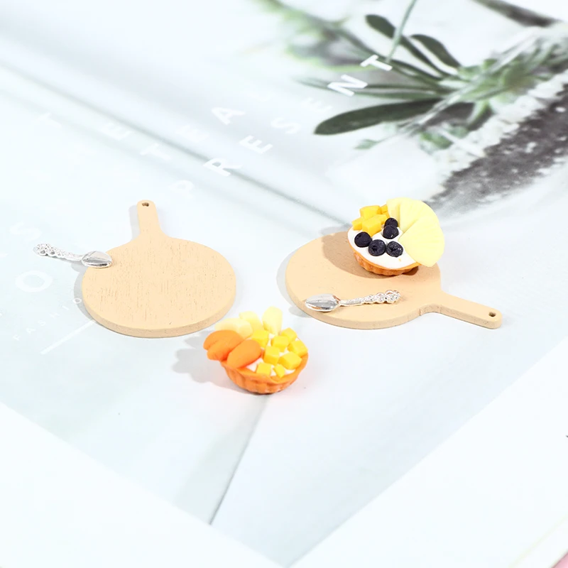 

1 Набор миниатюрный лоток для пирога из черники, манго, ананаса, креативный кукольный домик, кухонные принадлежности, детские игрушки