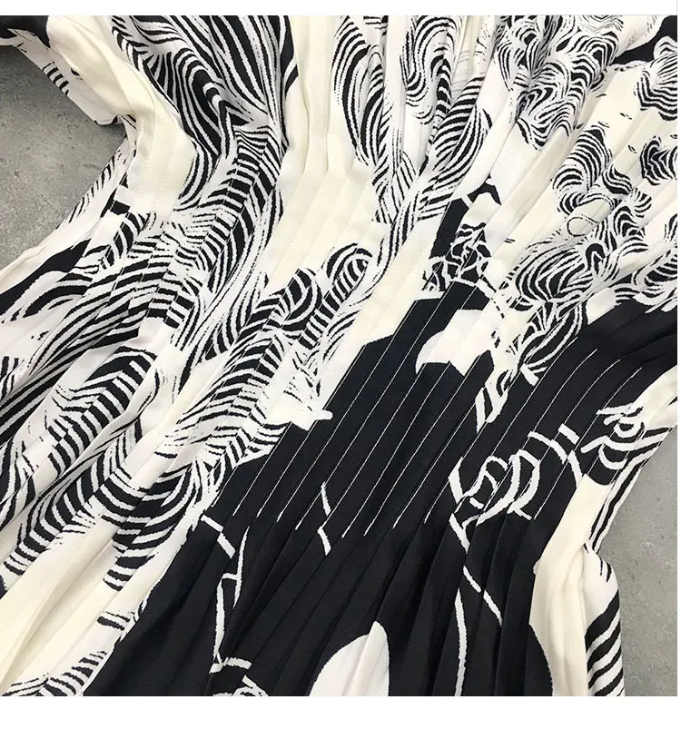 

Pleated Slim Shirt Women Tops Printed Blouse New Korean Style Harajuku Fashion Designer Blouse Women Full Flare Sleeve