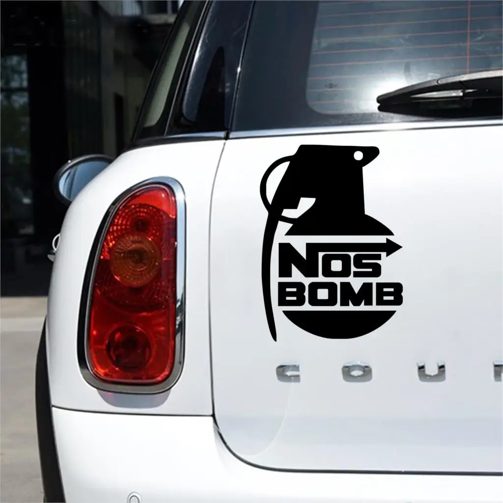 

Бесплатная доставка, углеродная наклейка Nosbomb, забавная Наклейка на окно виниловые наклейки для автомобиля, стильная самоклеящаяся эмблема...