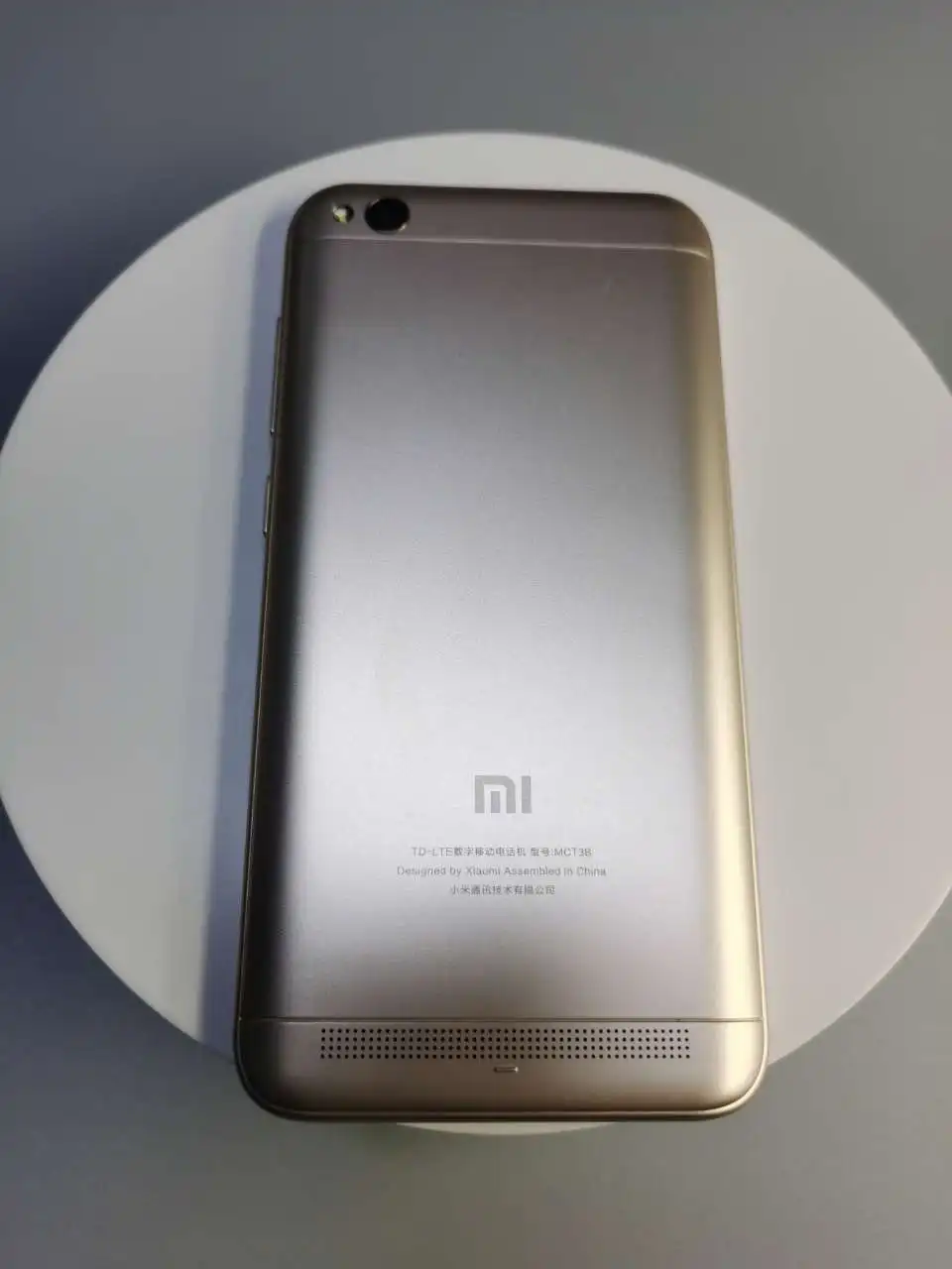

Redmi 5A second hand smartphone 95new for kids for old people with new battery