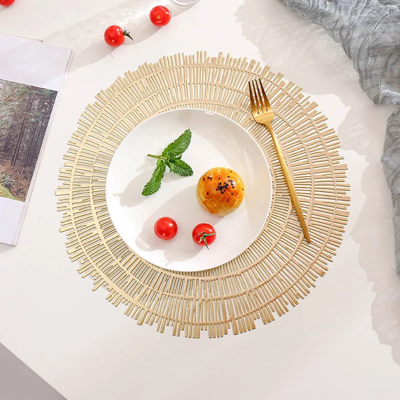 

Round PVC Bronzing Placemat Hollow Insulation Decorative Kitchen Dining Table Mat Steak Pad Restaurant Home Decor