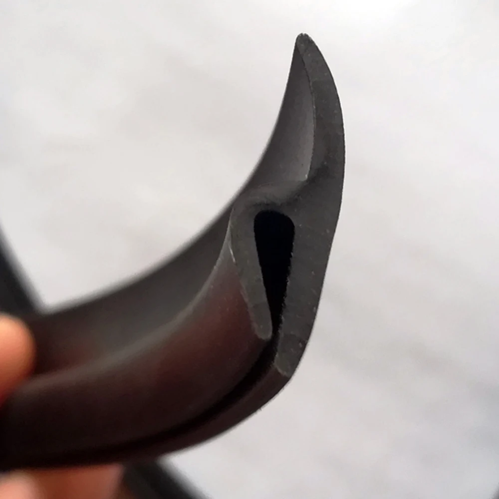 

1~4 M Windshield Rubber Seal Front Rear Windshield Sunroof Seal Strips Dustproof Sealing Strip For Auto Car Dashboard Windshield