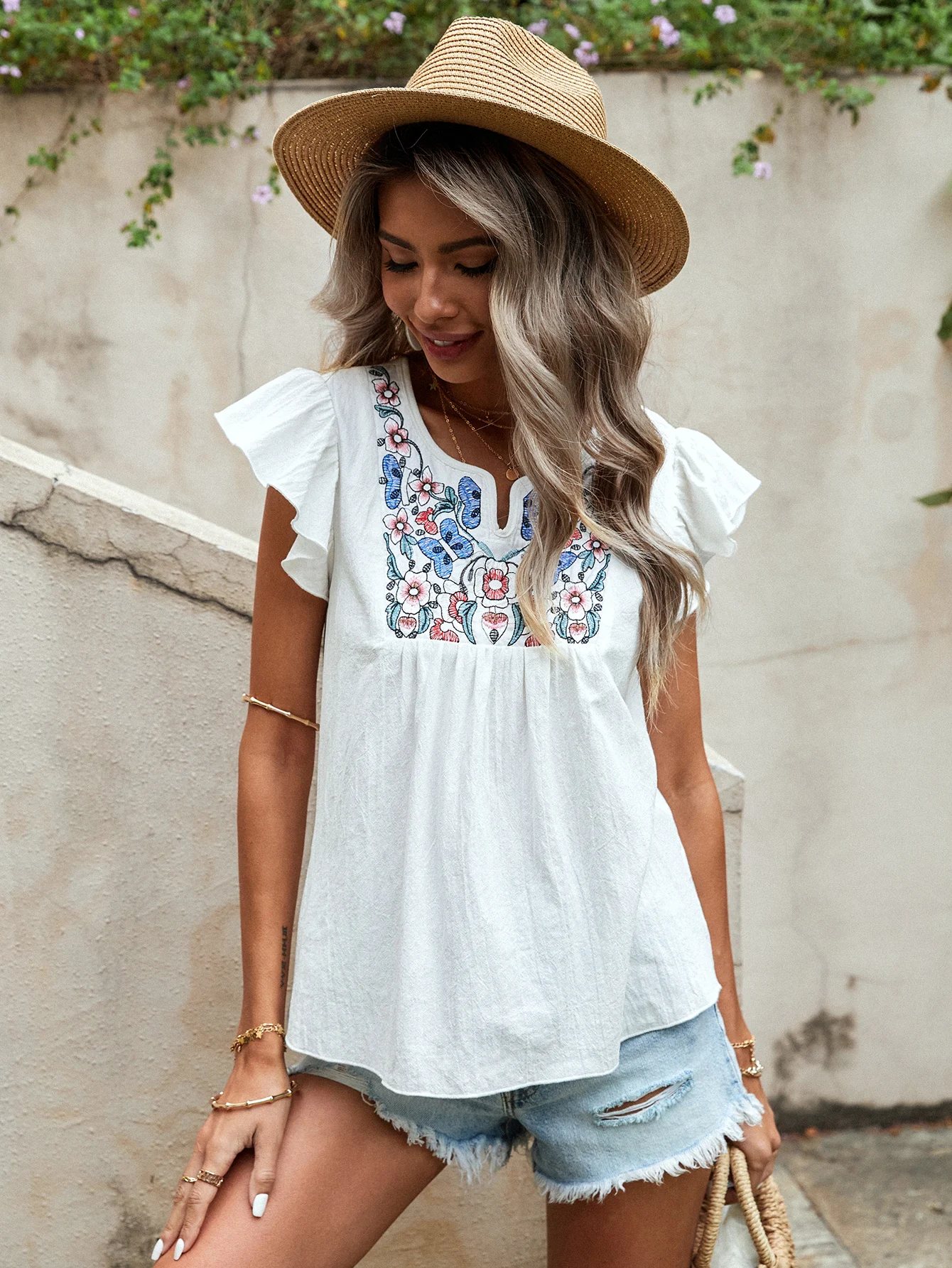 

Summer Cotton Casual Embroidery T-Shirts Women Ladies Floral Tops Butterfly Sleeves Chinese Style Female Pullover Chic All-Match