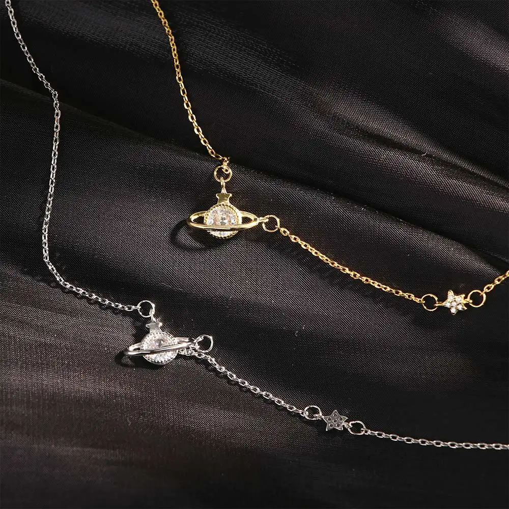 

1 Pcs Sparkling Cubic Zirconia Inlaid Planet-shape Pendant Necklace for Women Exquisite Clavicle Chain Fashion Jewelry