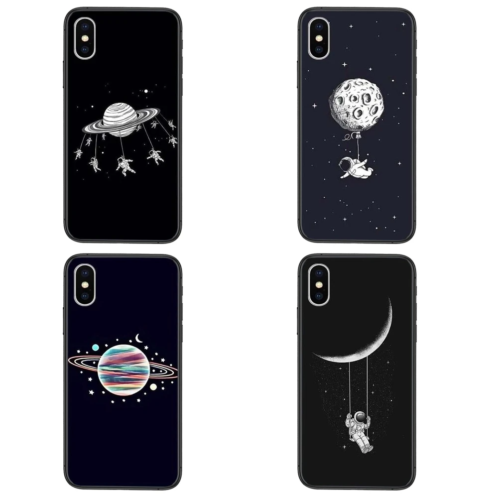 Черный с белой луной звездами космосом астронавтом официальный для Galaxy S30 S21 S20 Fe