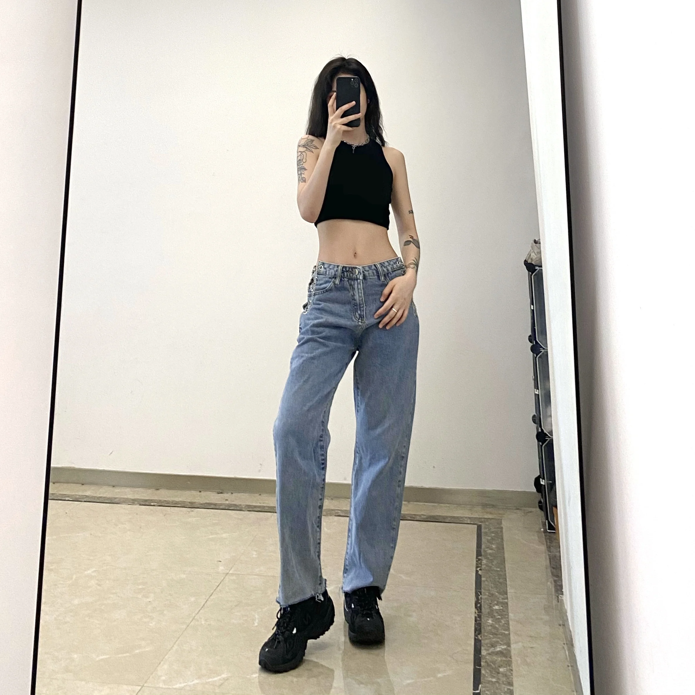 

Women Sexy Street Wear Jeans European and American Retro Scheming Metal Chain Hollow High Waist Loose Denim Pants NS2606