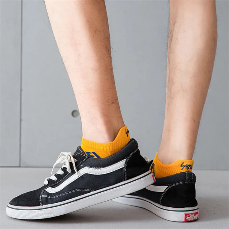 

Recommend !! street style men ankle socks 5pairs/lot spring summer colorful letter art cotton socks man's novelty short sock
