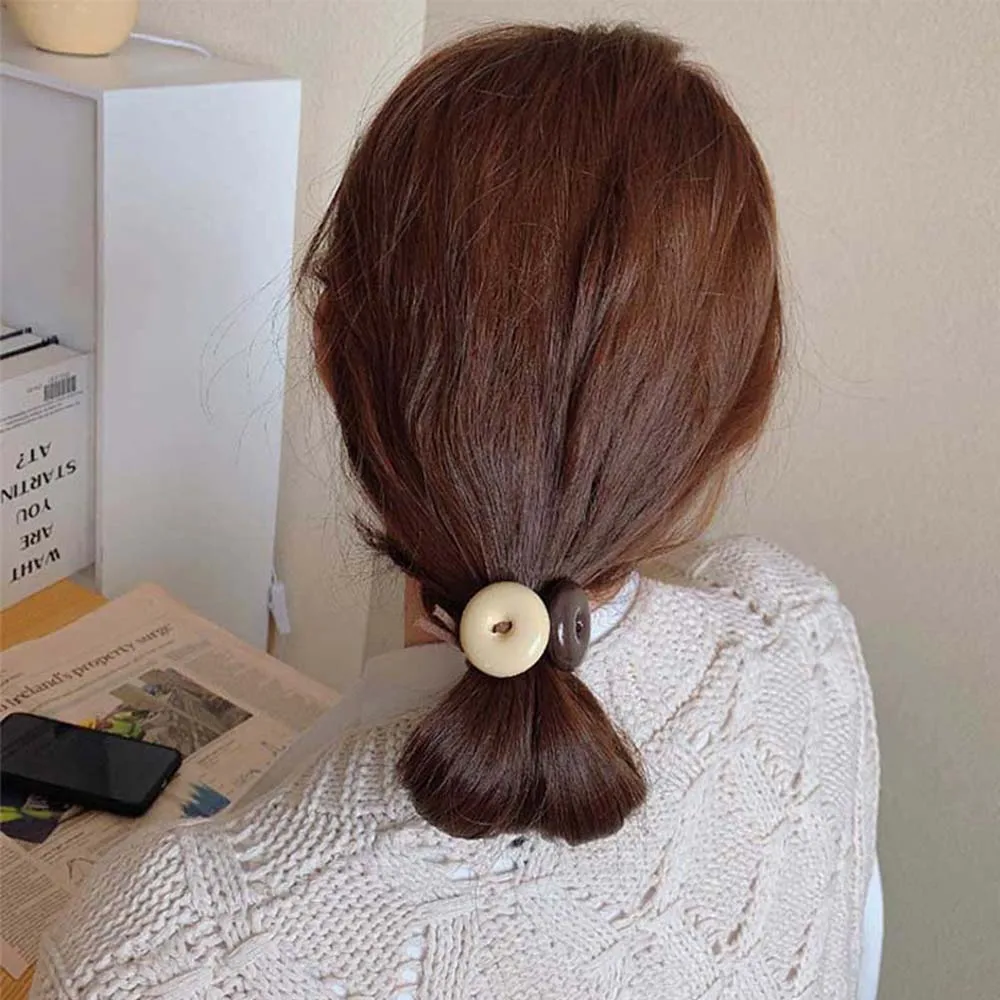 

Простая темпераментная резинка для волос, эластичная резинка с большими круглыми кнопками, ретро-резинка для волос для девочек, модный голо...