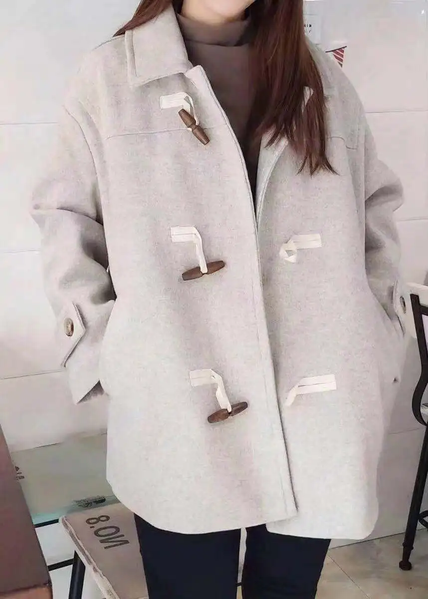 

New Autumn Winter Women's Vintage woolen Coat turndown collar Horns Buckle Female Casual Jacket outwear Soild Ladies Classic