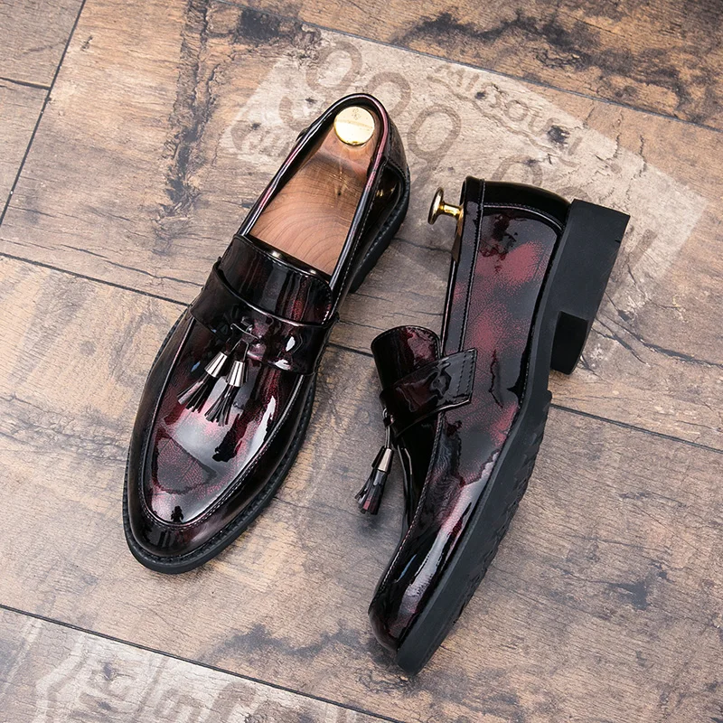 Thick Bottom Mens Dress Shoes Men Bring Brand Wedding Shoes Luxury Italian Casual Office Formal Loafers Boats Leather Shoes Men - Цвет: Red-670