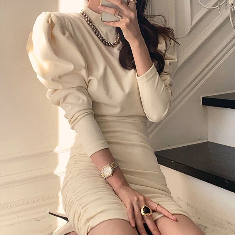 Платье-футляр женское с пышными рукавами 2021 | Женская одежда