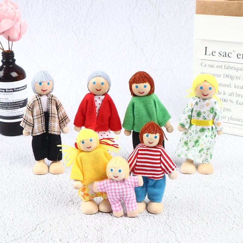 

Wooden Dolls Toys Figures Furniture House Family Miniature 7 People Doll Toy For Kid Child Enfants Brinquedos Infantis Play Toy