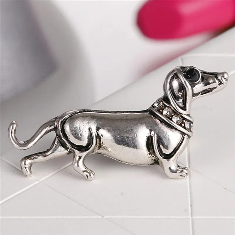 Горячие яркие черные большие броши в форме собаки для шарфа свитера плеча