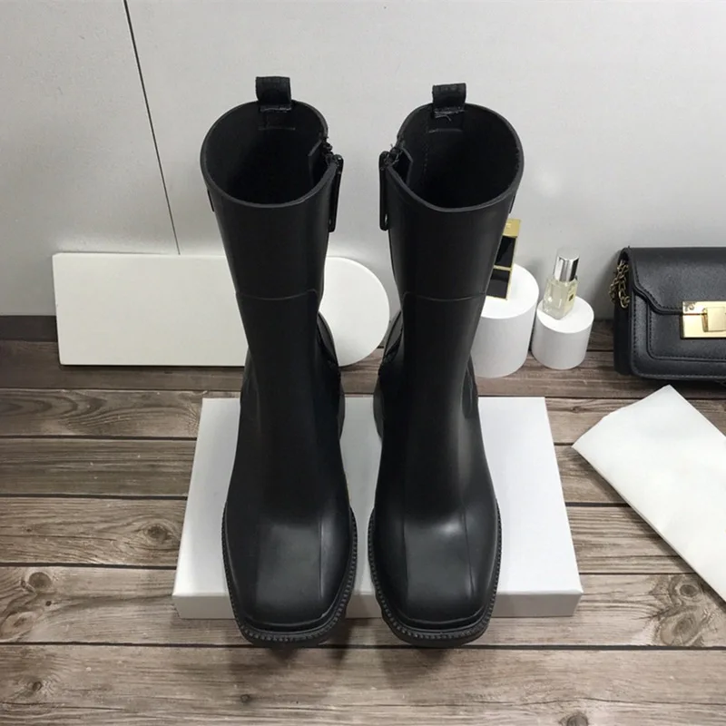 

2021 Women Betty Boots PVC Rubber Beeled Platform Knee-high tall Rain Boot Black Waterproof Welly Shoes Outdoor Rainshoes L24
