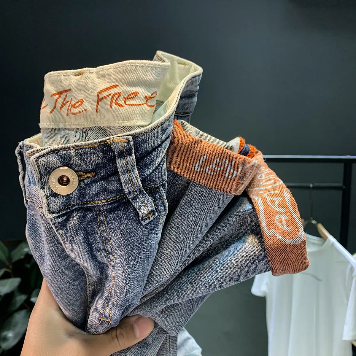 

Ripped Denim jeans 2021 men's trendy brand loose summer thin elastic feet pants men's Korean harem teenagers cropped pants