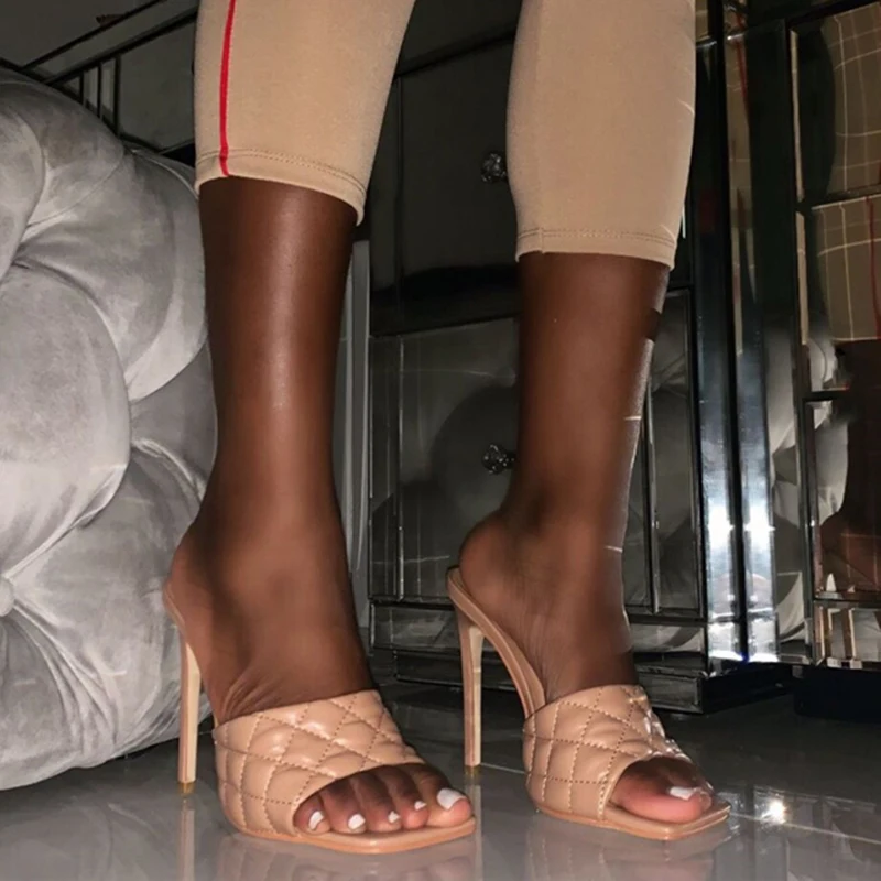 Женские босоножки без задника белые шлепанцы телесного цвета дамские на высоком каблуке 11 5 см