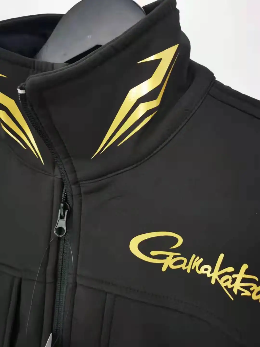 2022 New Gamakats Fishing Suit Winter Men's Outdoor Warmth Velvet Thick Jacket + Pants Belt Adjustable Fishing Soft Shell Jacket enlarge