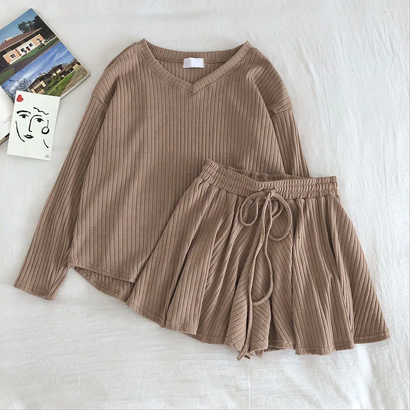 

2020 New Fashion Casual Two Piece Women Set V Neck Long Sleeve Loose Knit Top + High Waist Hip Elastic Wide Leg Shorts