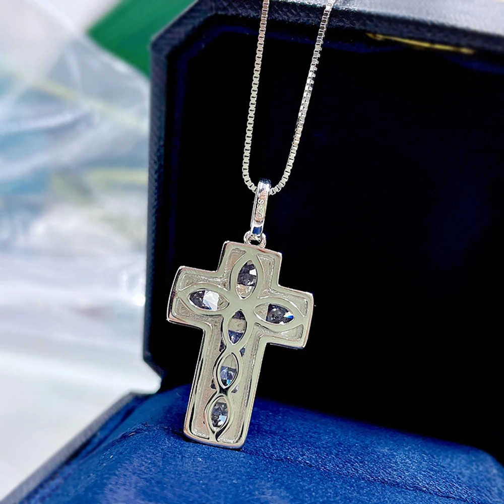 Женский кулон из серебра 925 пробы с муассанитом | Украшения и аксессуары