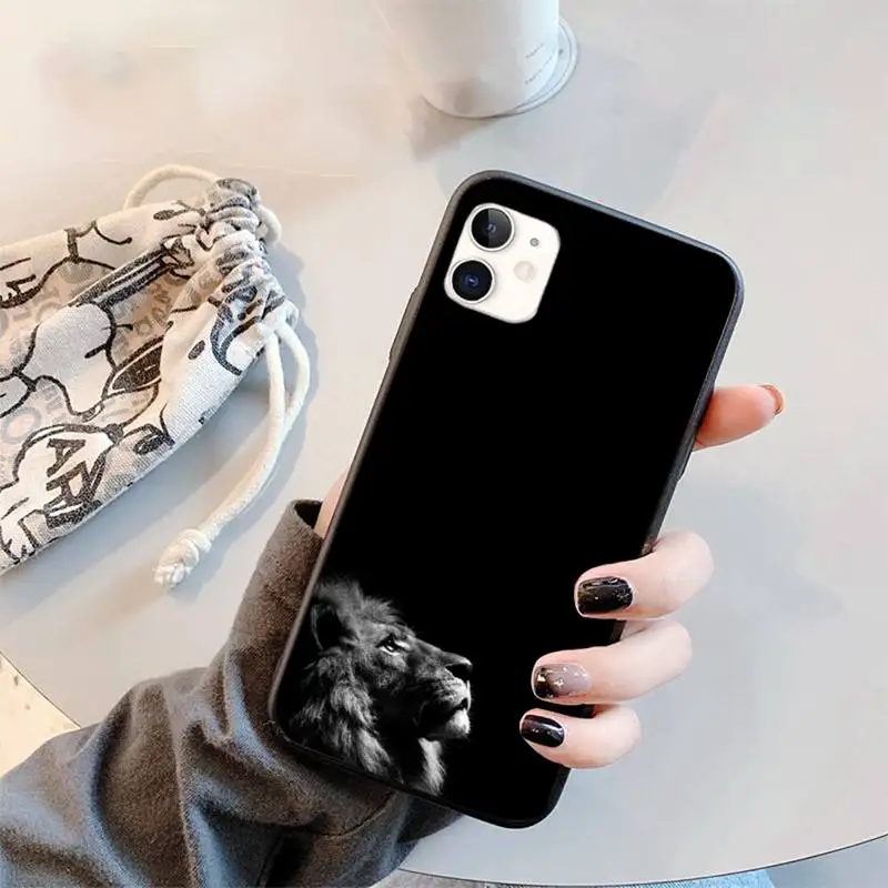 

Lion Phone Case for iPhone 11 12 pro XS MAX 8 7 6 6S Plus X 5S SE 2020 XR mini