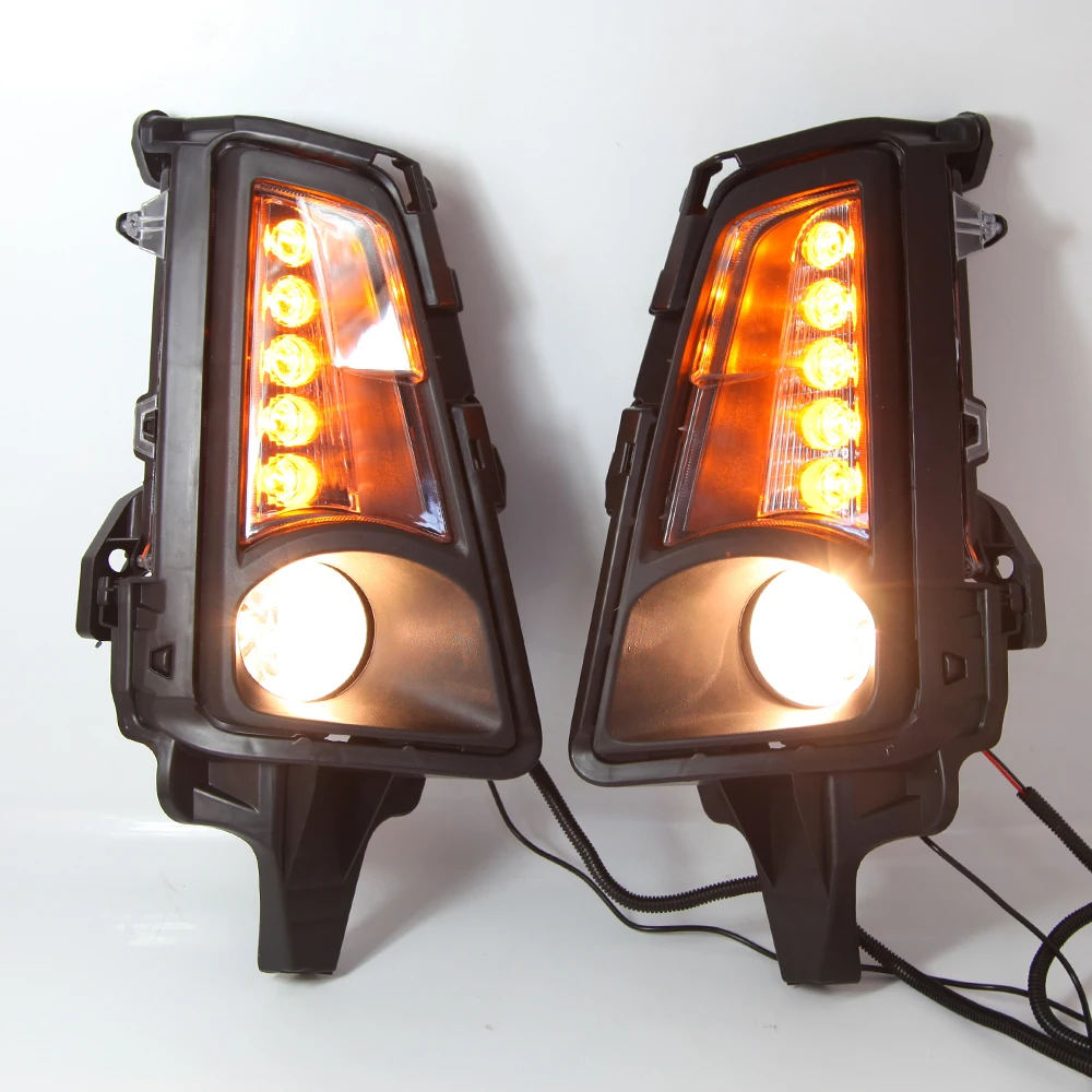 

1 Pair Led DRL Fog Lamp for Toyota Hiace 2019 2020 12V Car LED Daytime Running Light With Yellow Turn Signal