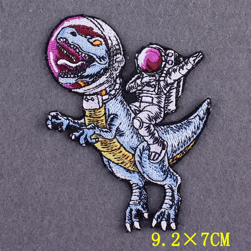 

Hippie Dinosaur Patches On Clothes DIY Punk Stripes Badges For Jacket Jurassic Park Embroidered Patches For Clothing Stickers