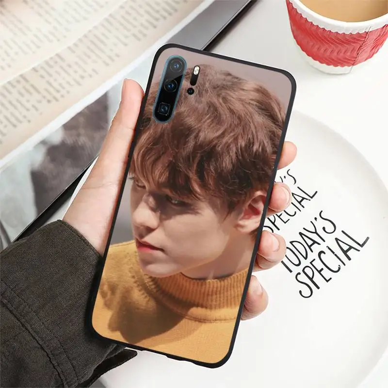 

Vernon SEVENTEEN group KPOP Idol Phone Case For Huawei honor Mate P 10 20 30 40 i 9 8 pro x Lite smart 2019 nova 5t