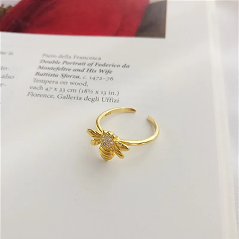 

S925 Sterling Silver Simple Gold Cartoon Little Bee Ring Women Fashion Classic Party Jewelry Accessories Girlfriend Gift