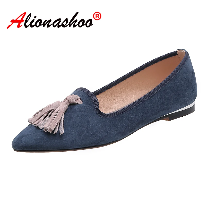 Женские лоферы на плоской подошве слипоны с бахромой женские модные острым