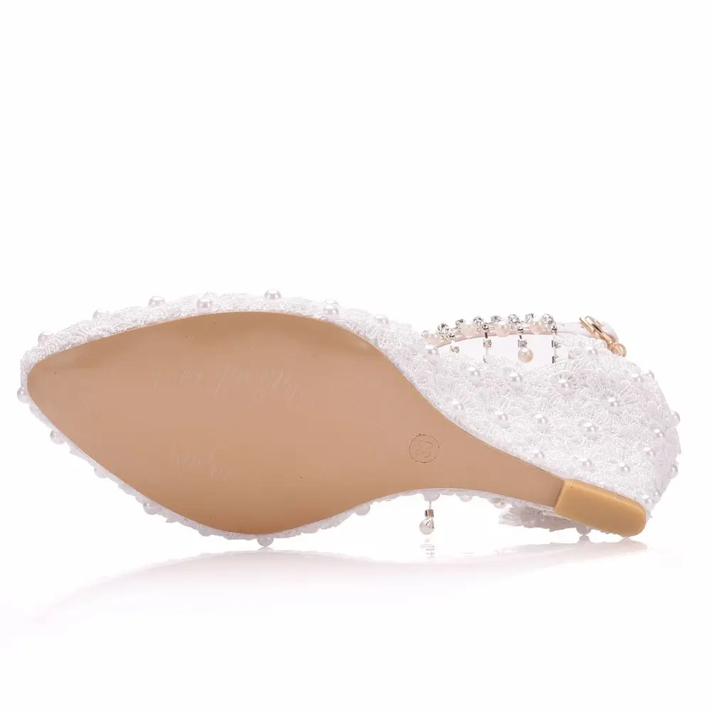 Босоножки женские свадебные с ремешком на щиколотке туфли танкетке кристаллами