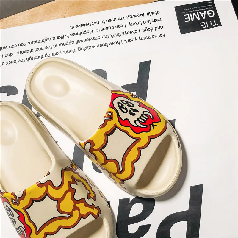 

Summer Men's Sandals Boy Sandal Clogs Men Shoes Beach Man Clappers Brand Flip Flops Original Slip-On Shoe Casual Sneakers