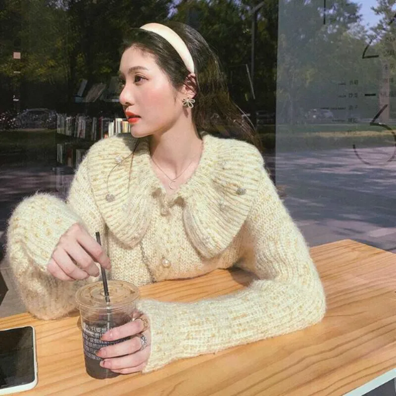 

2021 Women Autumn Winter New Cardigan Lady Peter Pan Collar Single Breasted Cardigan Female Casual Long Sleeve Sweater Coat