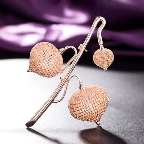 Золотая брошь цветок zlxgirl