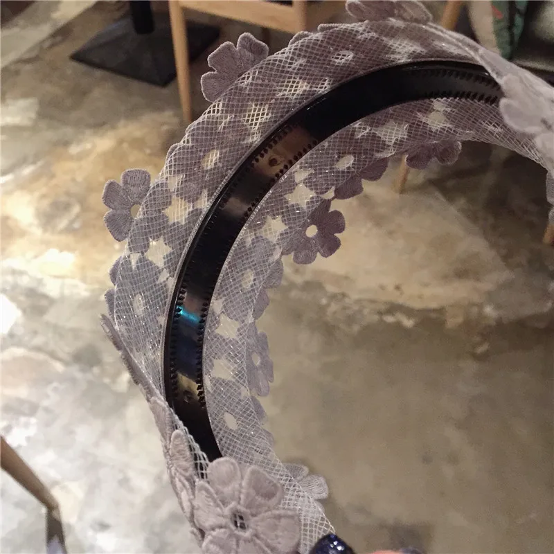 

Embroidery Petal Flower Wide Headbands For Women Hair Accessories Scrunchies Hairbands Bows Hairband Headband For Girls