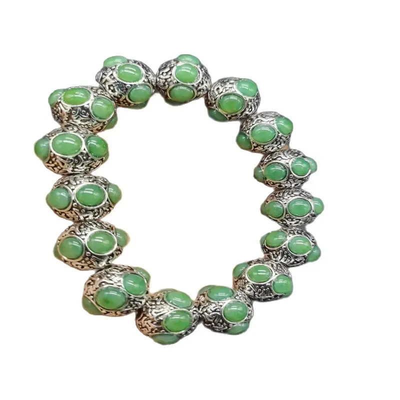 

Chinese Old Tibet Silver Carving Inlaid With Green Jade Beads Inlaid With Tibetan Silver Bracelet