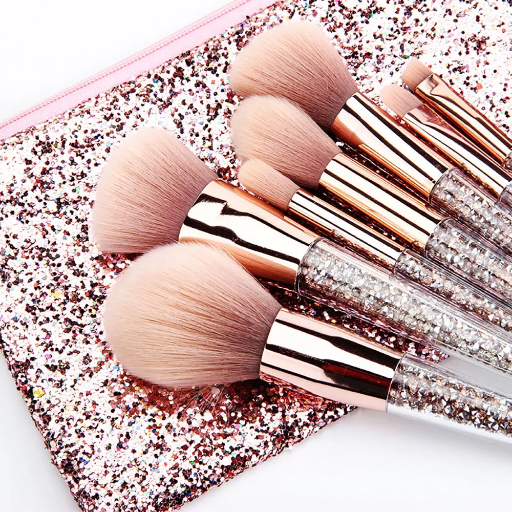 

Cosmetic brush set, professional plastic handle, synthetic soft hair, foundation, eye shadow, cosmetic brush.