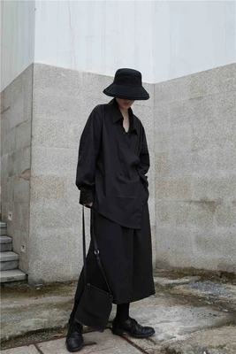 Осенняя Новинка Маленький дизайн Темно серая длина Необычный Ремень Больше